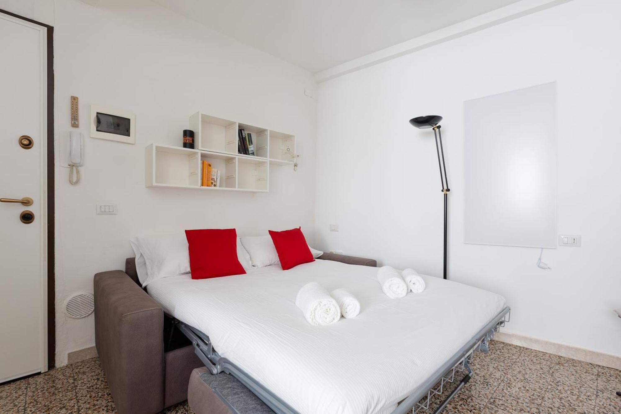 Sant'Ambrogio - Modern Studio! ميلان المظهر الخارجي الصورة