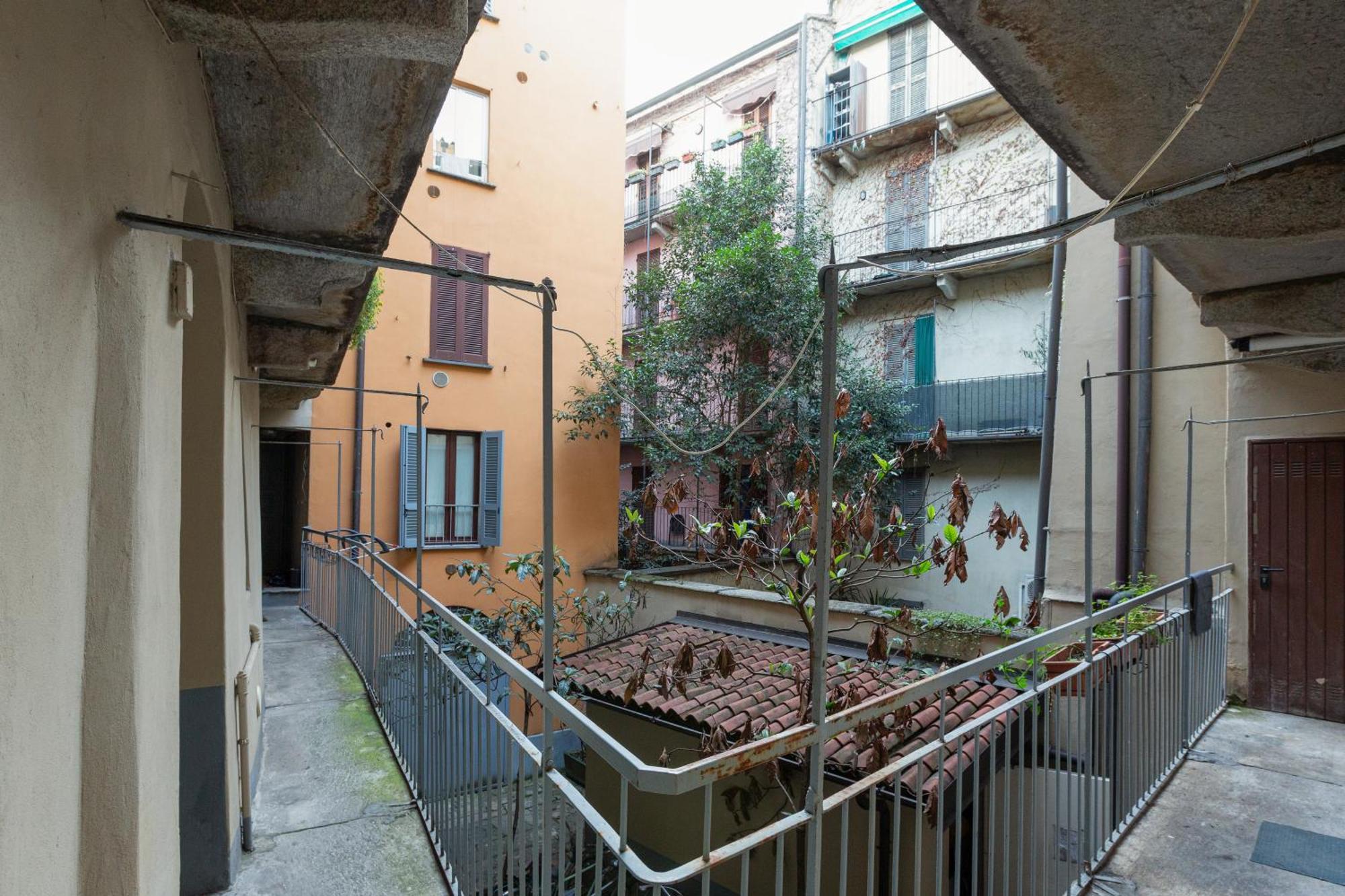 Sant'Ambrogio - Modern Studio! ميلان المظهر الخارجي الصورة